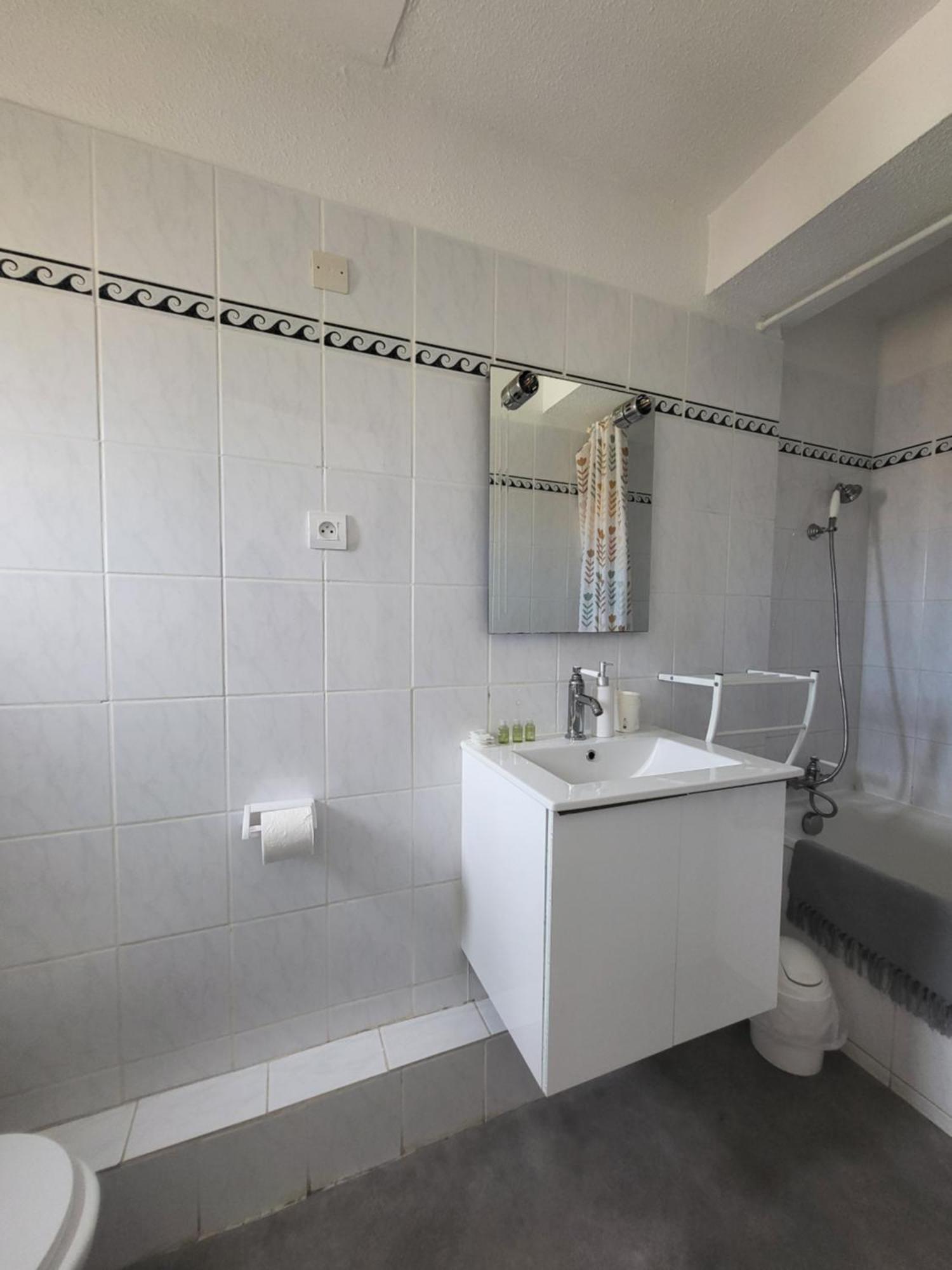 Hotel Le Chalet Valras-Plage Luaran gambar